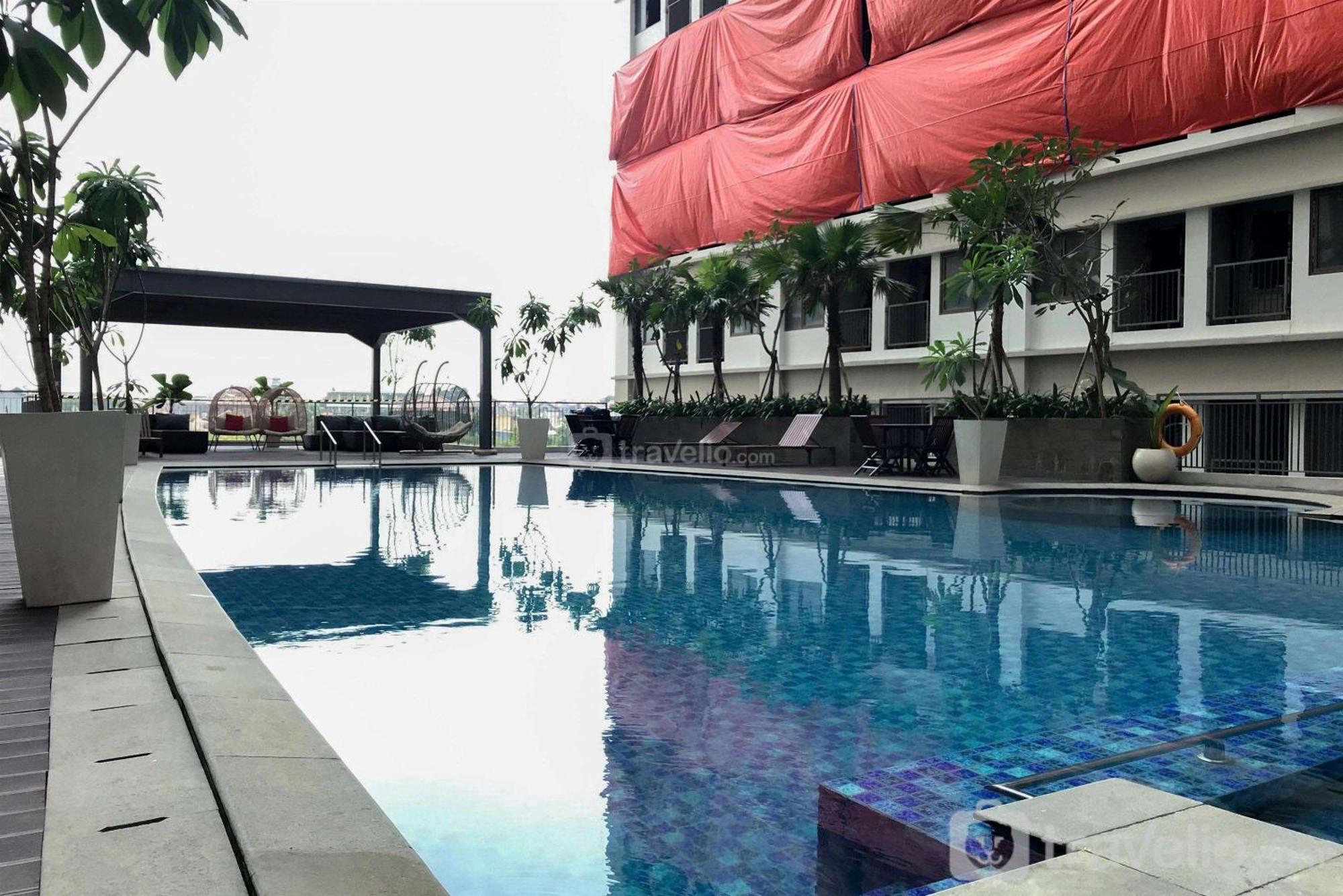 Apartemen Minimalist Gateway Park Lrt By Travelio